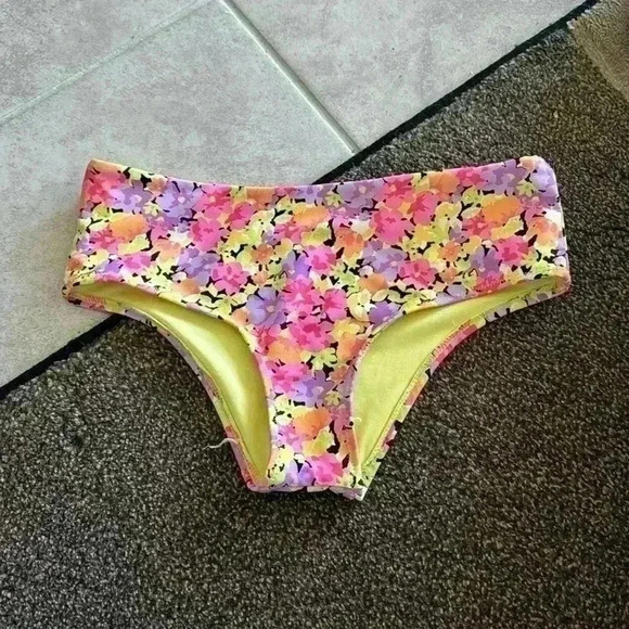 Forever 21 Other - Bright Colorful Floral Bikini Bottom